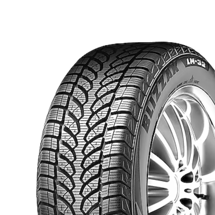 215/45R20 95V XL BLIZZAK LM32 *